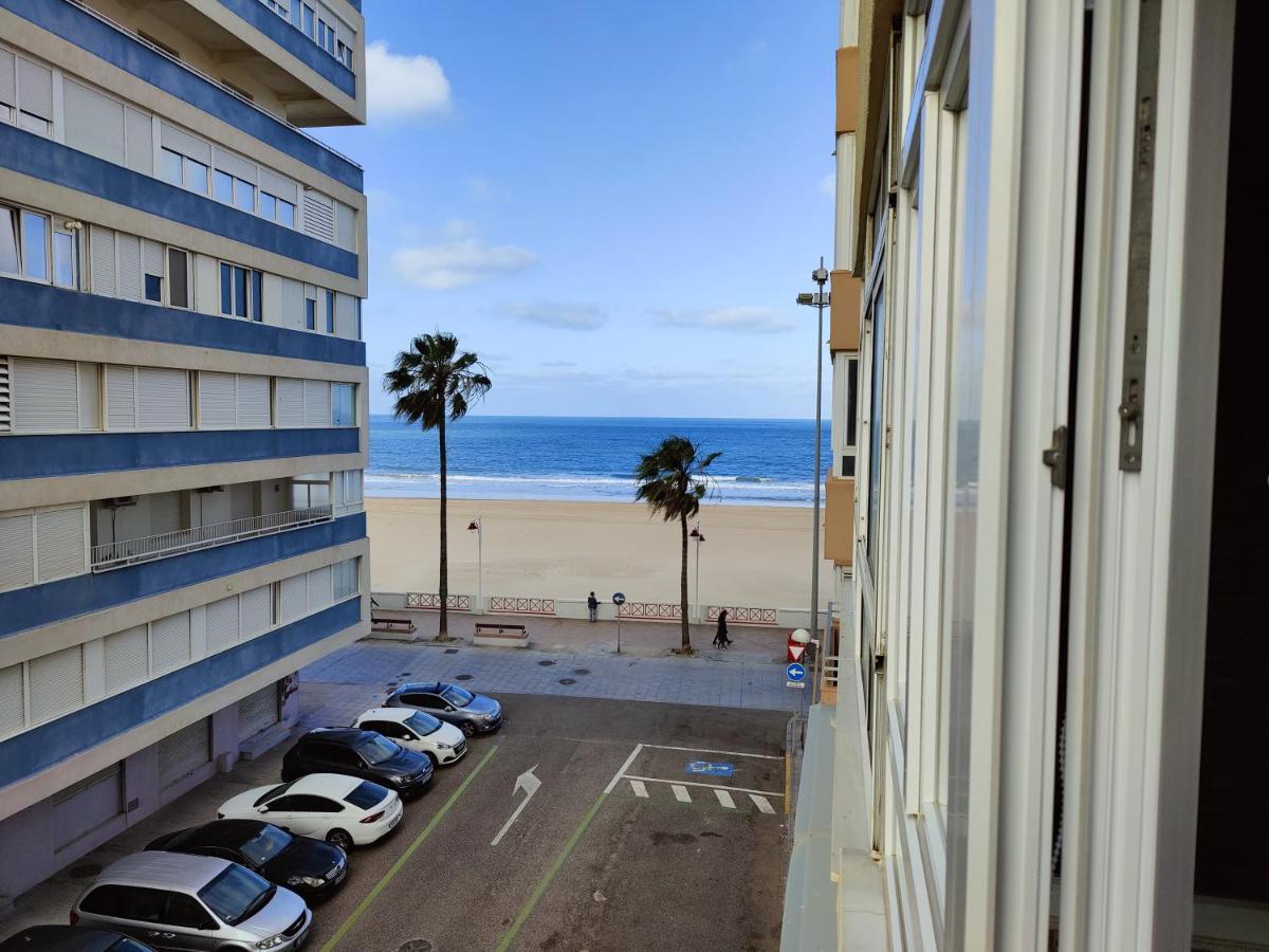 Paseo Maritimo Victoria 2 Rooms カディス エクステリア 写真