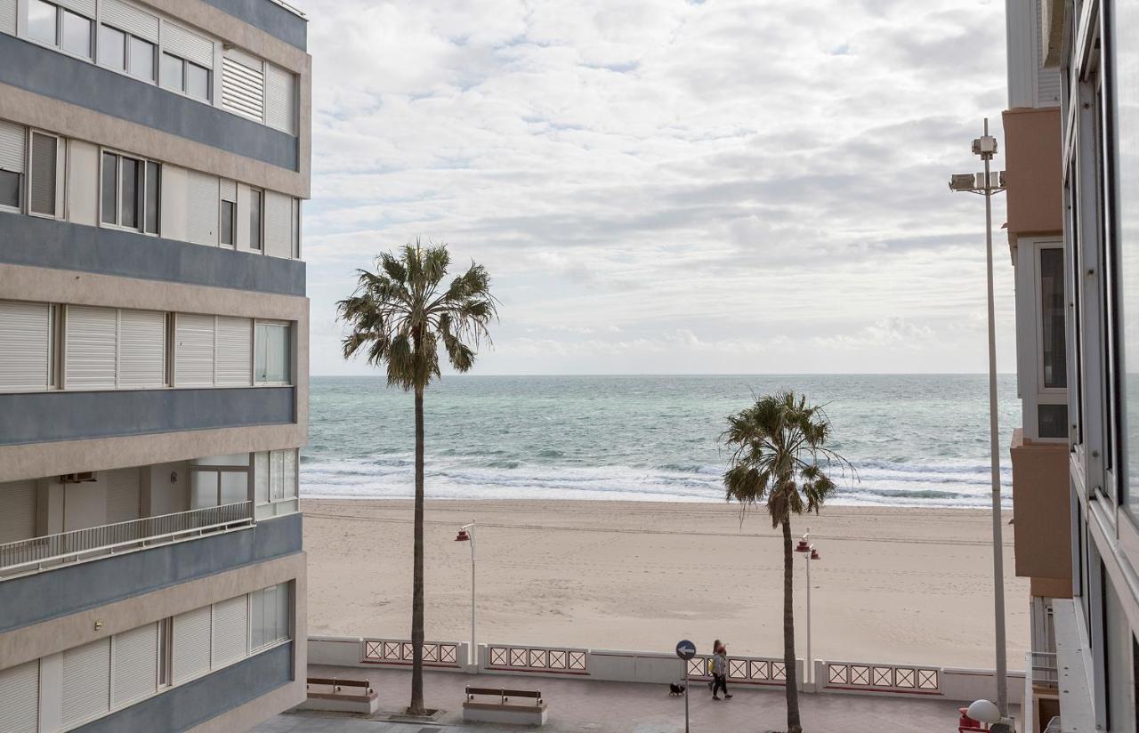 Paseo Maritimo Victoria 2 Rooms カディス エクステリア 写真